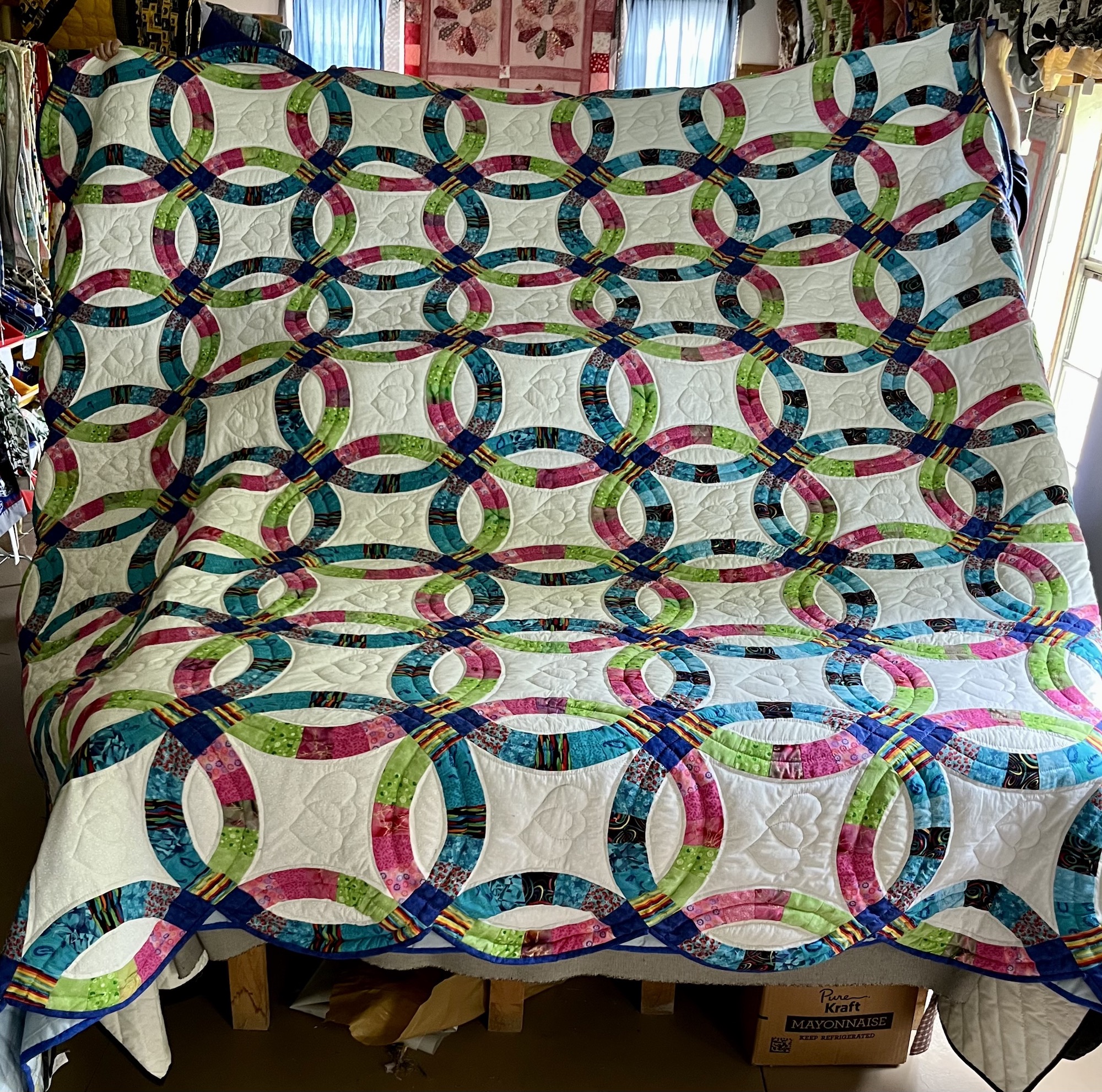 Double Wedding Ring Amish quilt for sale