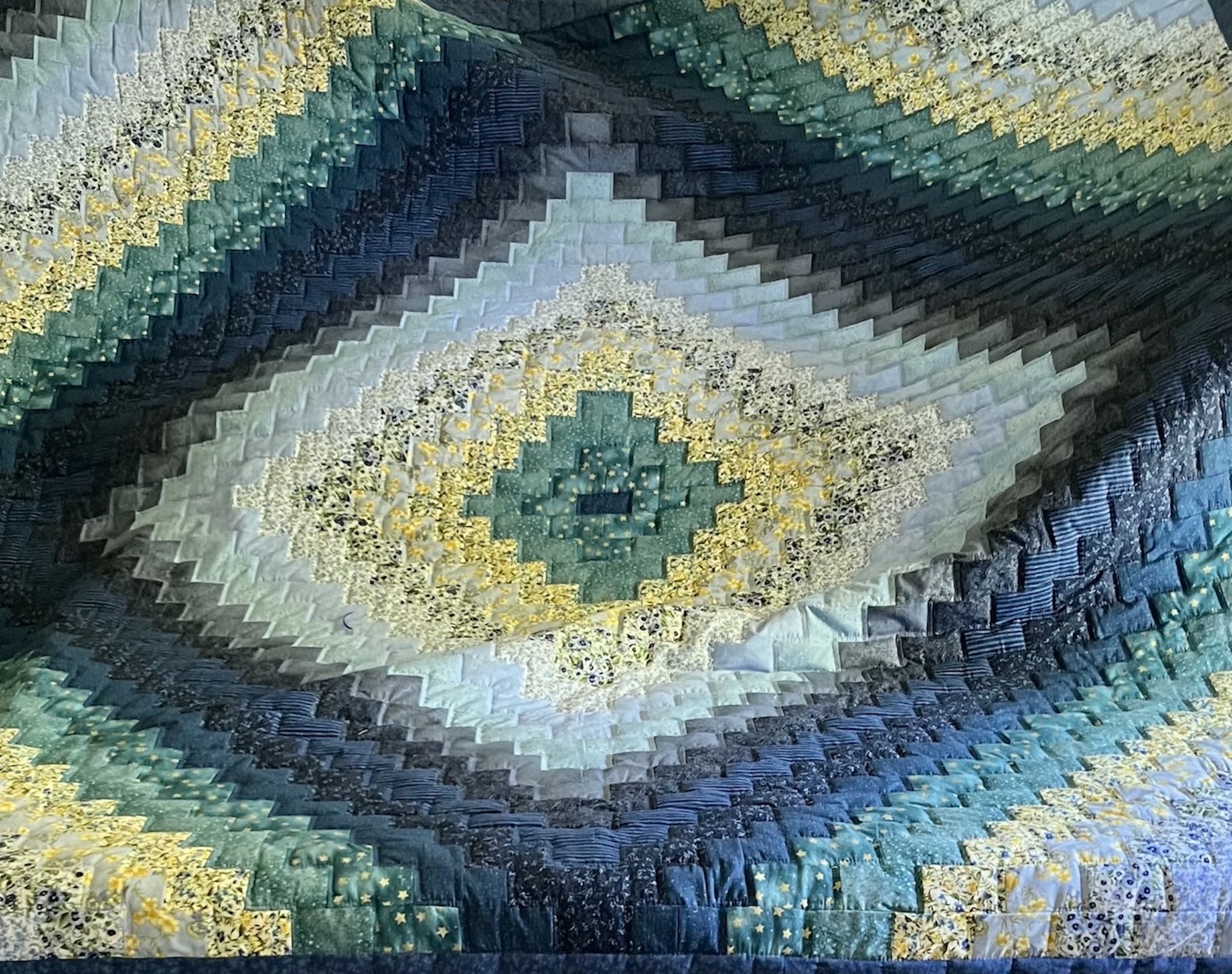 Brick Work Amish Quilt Pattern