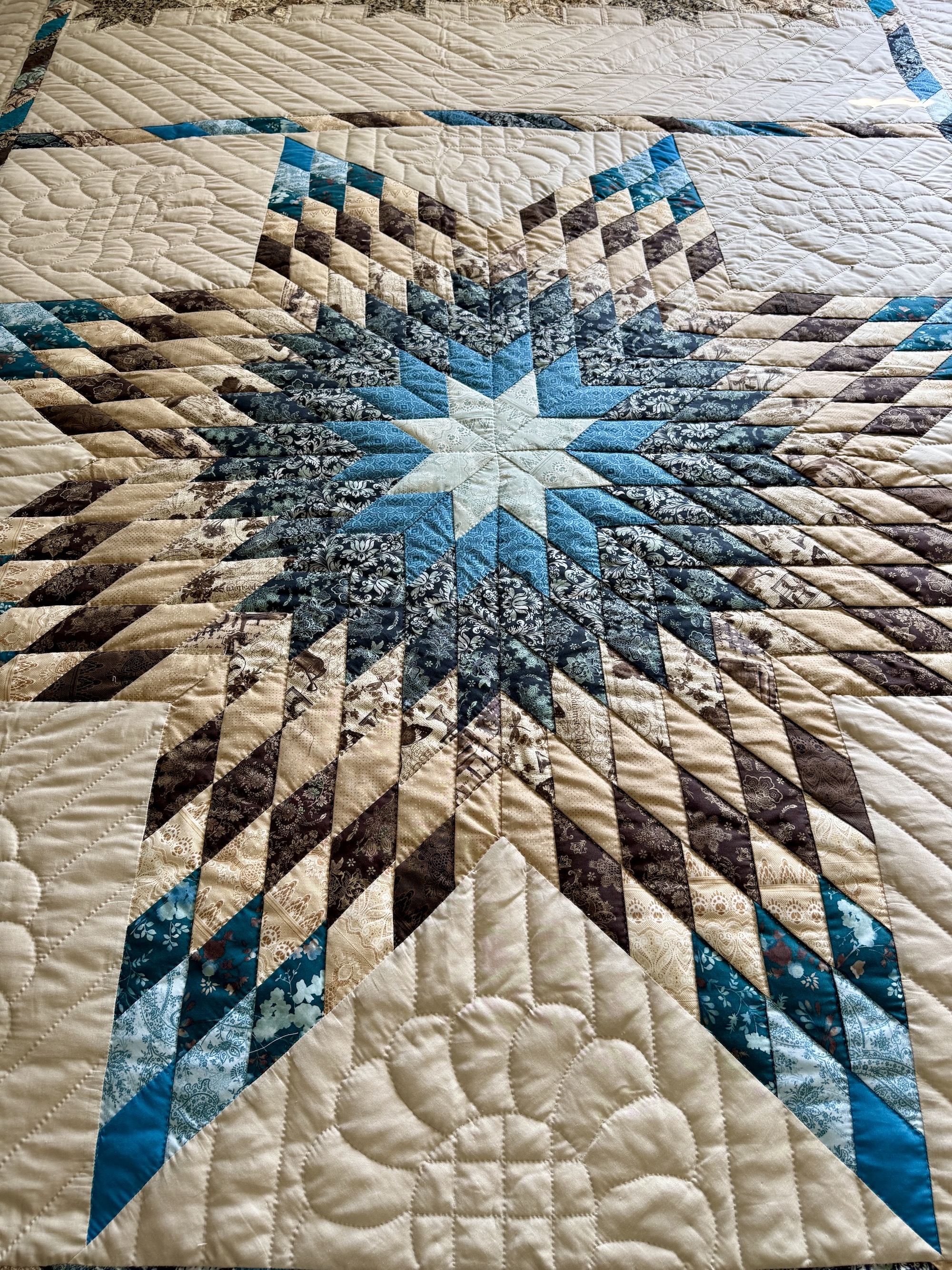Lone Star Amish Quilt pattern