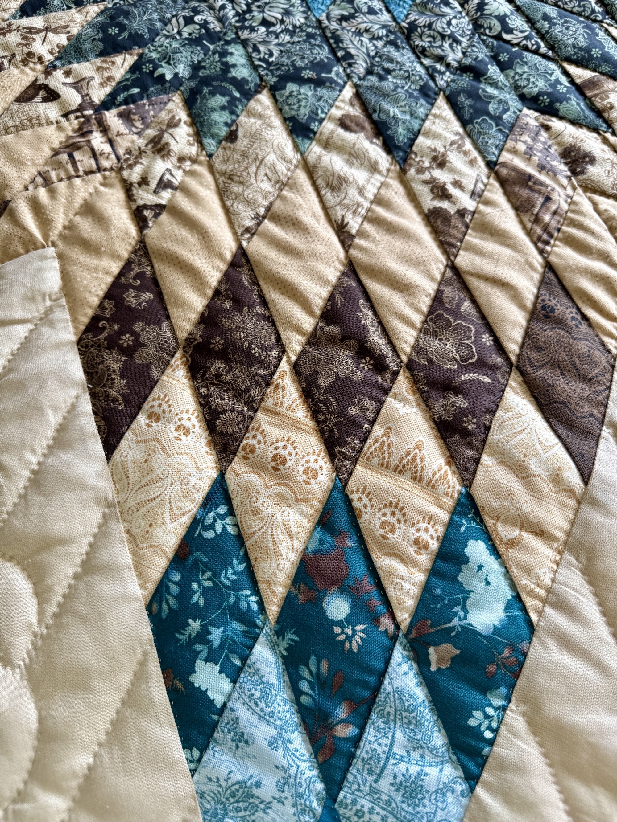 Lone Star Amish Quilt for sale