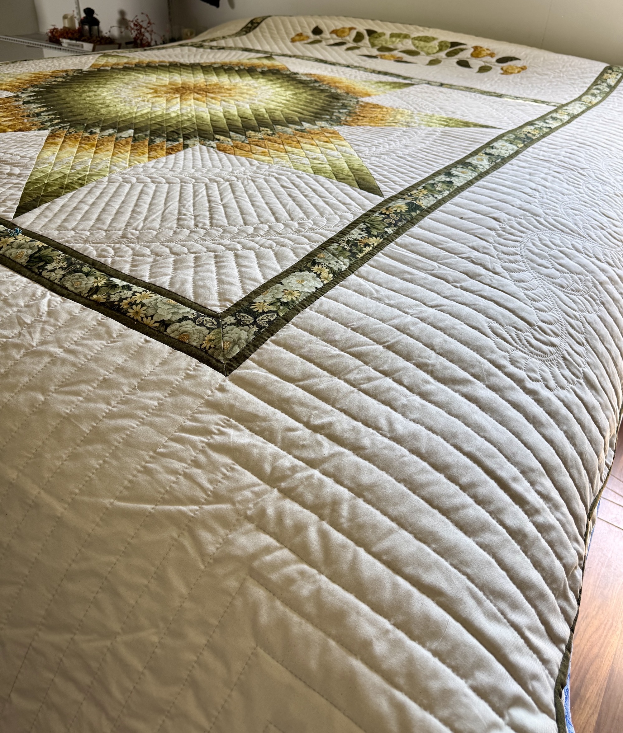 Amish quilt for sale Radiant Star