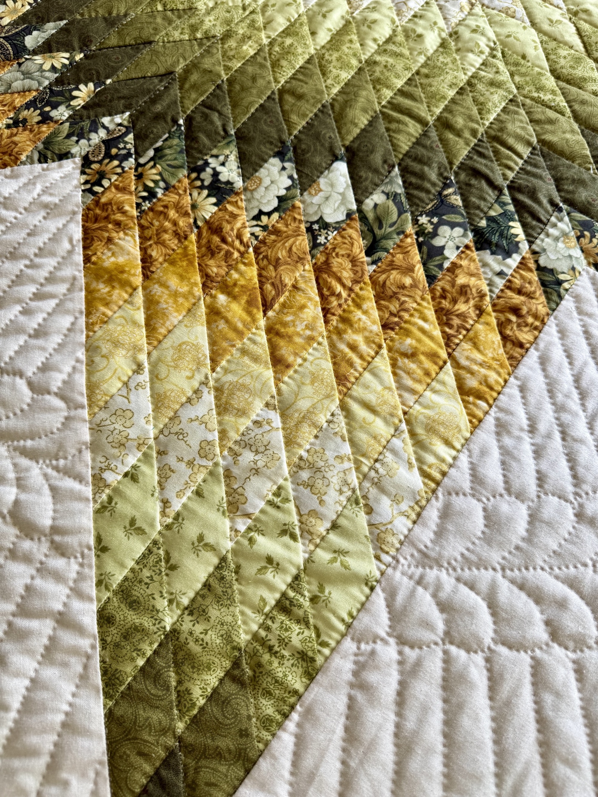 Radiant Star Amish Quilt Pattern