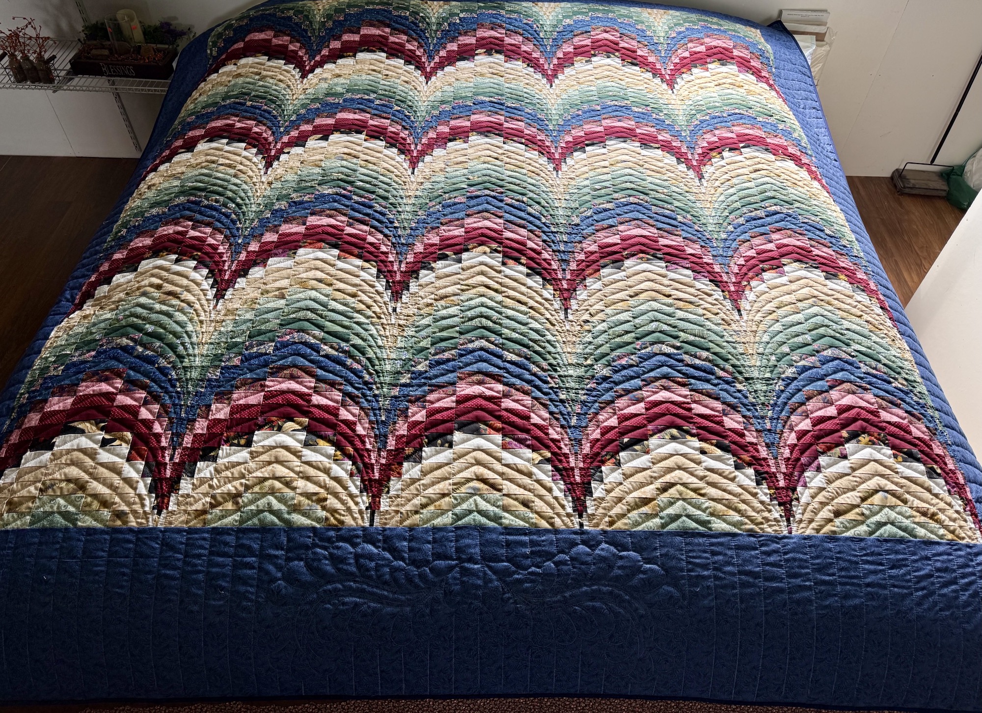 Amish quilts for sale Bargello Pattern
