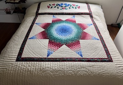 New Amish Queen Quilt for sale Radiant Star