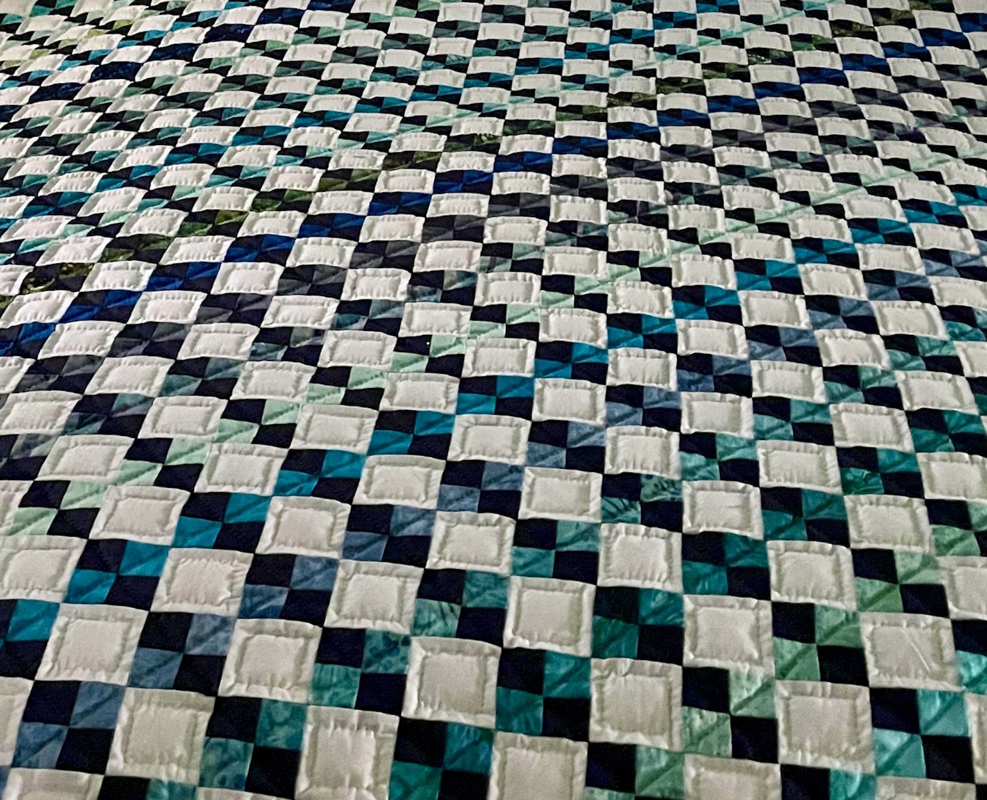 Amish quilt for sale Patchwork