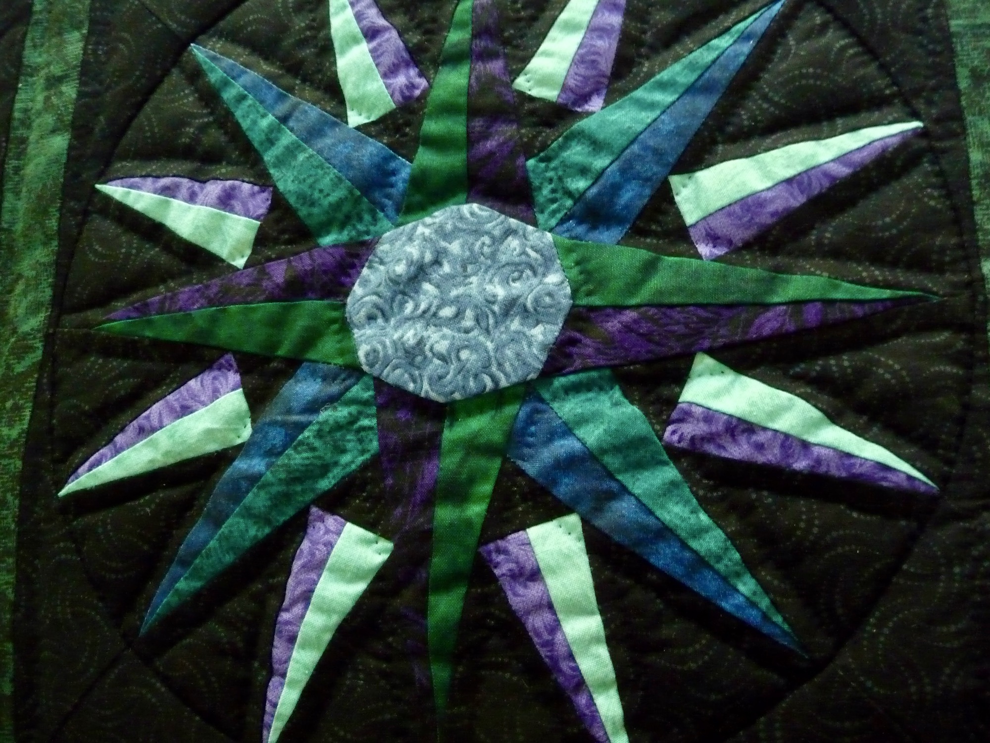 Hand quilted Moonglow Amish Quilt