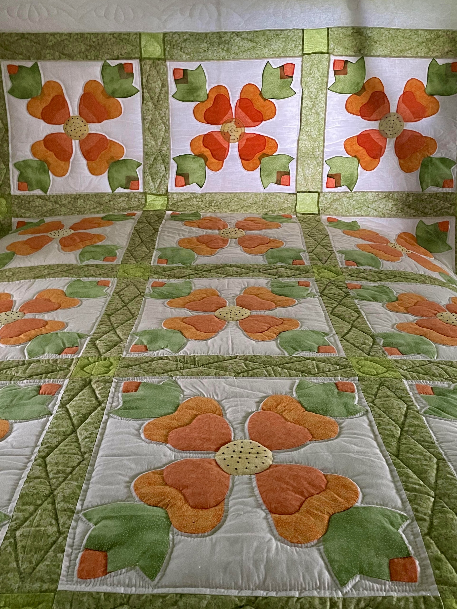 Amish Applique Quilt