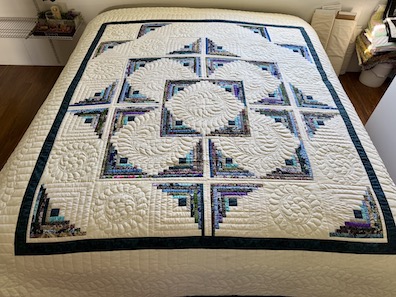 Amish quilt for sale Log Cabin in the Round