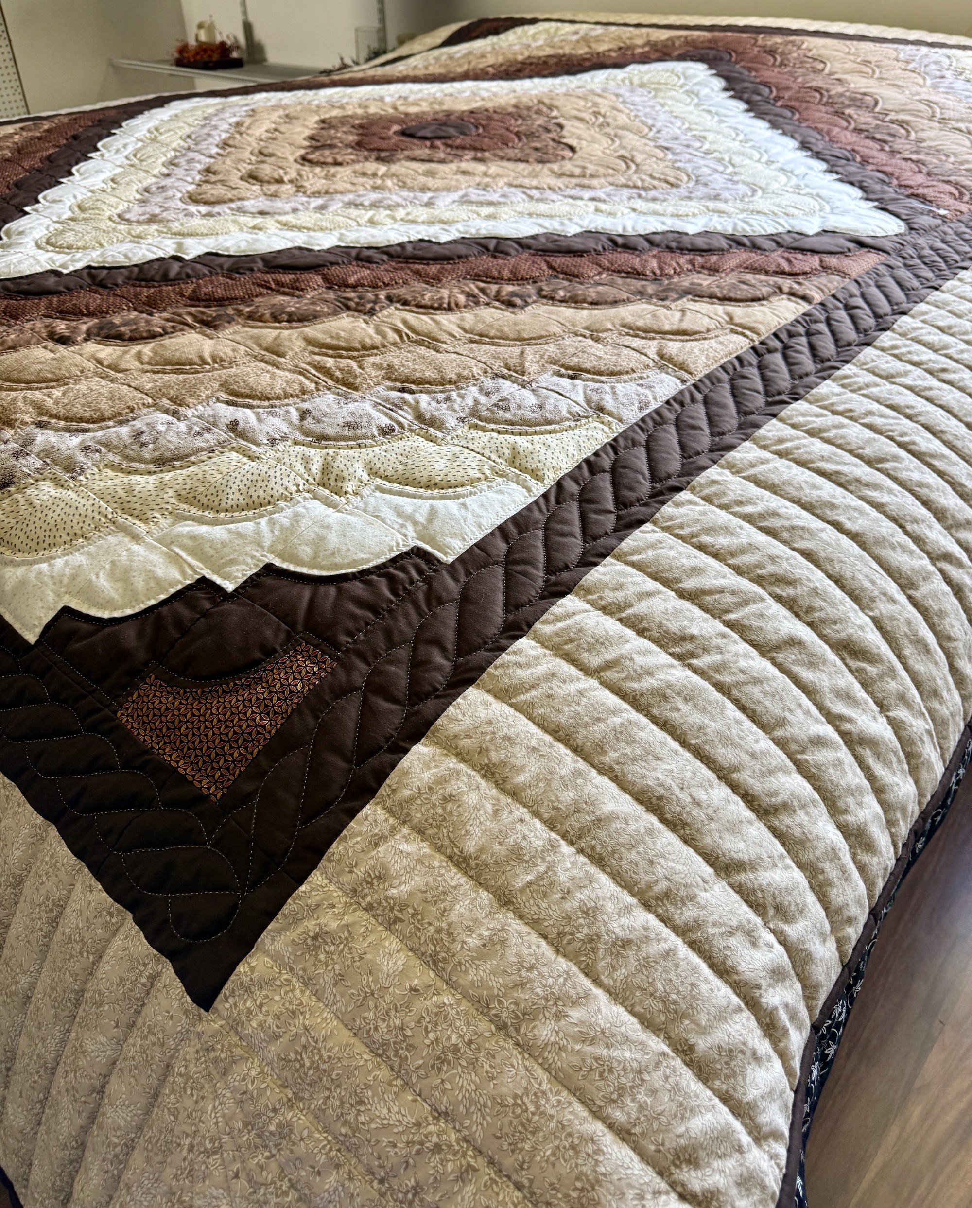 Ocean Waves Amish Quilt